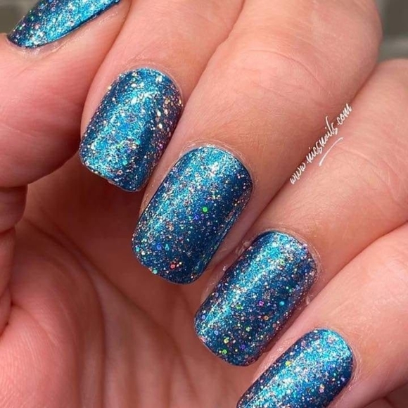 Color Street Nail Polish Strips in shade Space Case - Picture 2 of 6